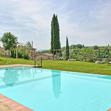 Ponte A Ema Sleeps 4 T241480