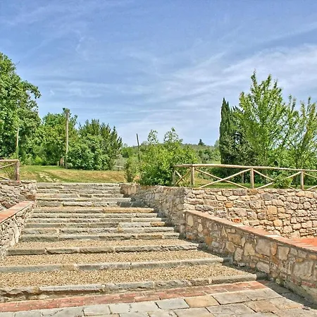 Ponte A Ema Sleeps 4 T241480 *